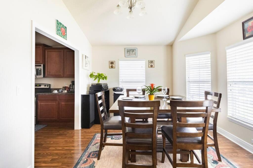 Hidden Gem Hideaway Homely West Melbourne Экстерьер фото
